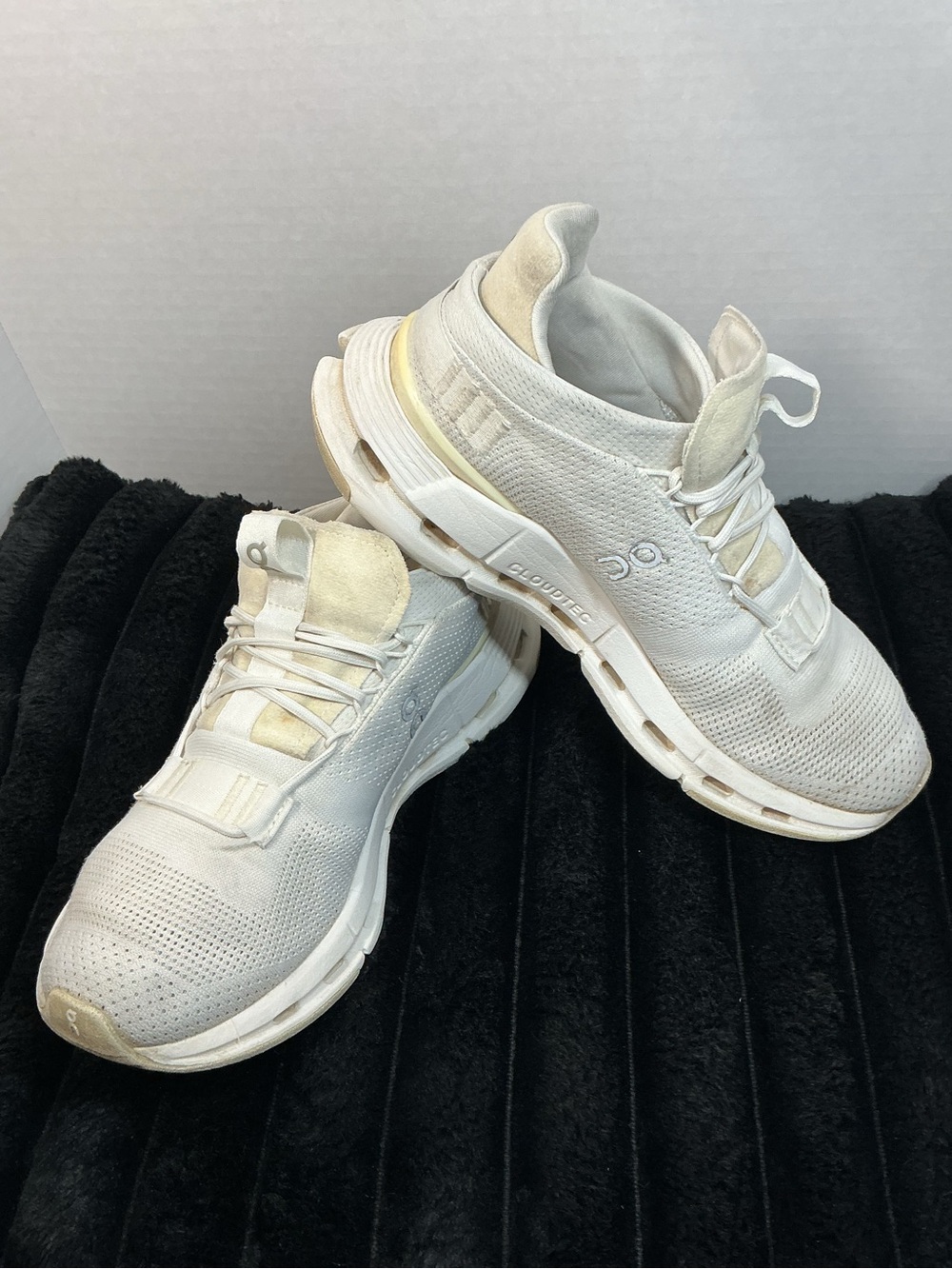 On Cloudnova Women’s 6.5 Undyed White Sneakers Running Shoes 26.98225